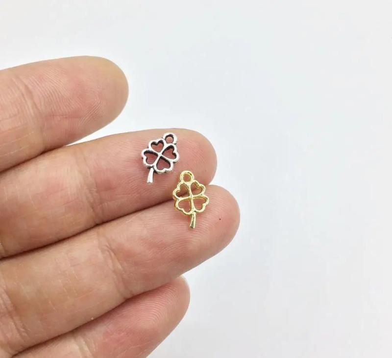 30pcs Mini 6mm Clover Dangling Coin Charms 2 colors