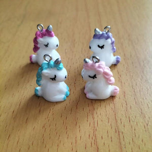 10pcs Cartoon Resin Horse Charm Pendants for DIY Jewelry Making