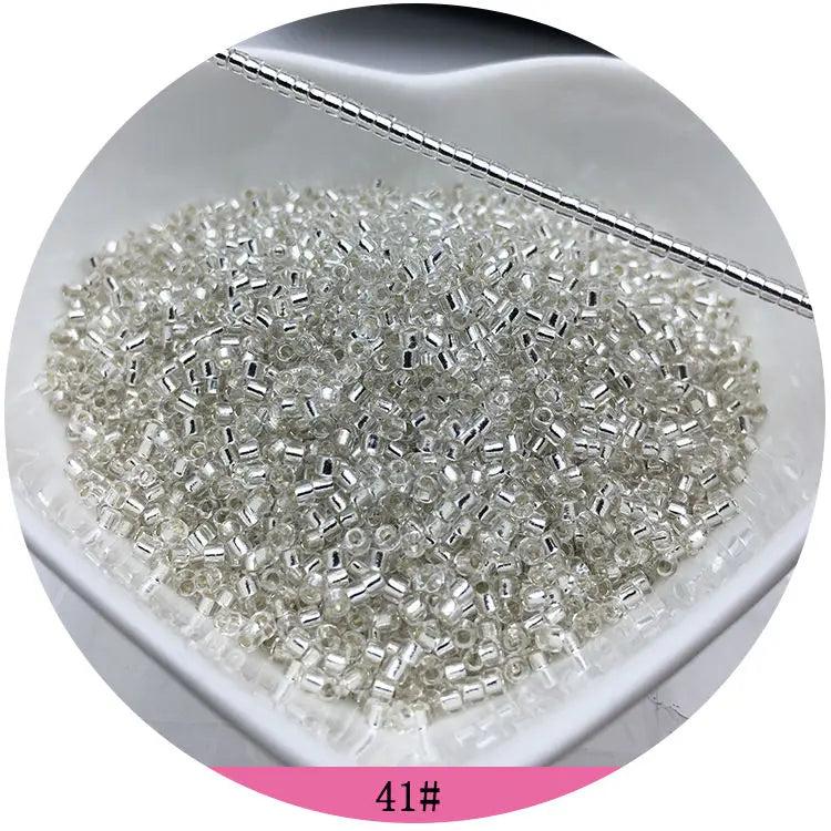 1680Pcs 1.3x1.6mm 11/0 Glass Beads 25 Colors Seedbeads DIY Jewelry Making