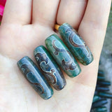 Vintage Grey Green Stone Ruyi Natural Tibetan Dzi Agates Beads