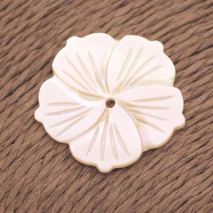 10 PCS Mother of Pearl 28mm Flower Shell Necklace Pendant
