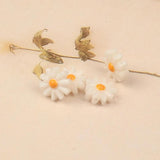 8mm Daisy Flower Shell Beads for DIY Bracelet Making
