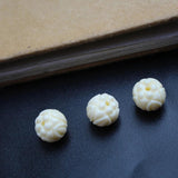 20Pcs Carved Flower Beads 10mm Beige for Jewelry DIY Craft