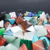 5Pcs/Pack 14x10mm The Pyramid Shape Cabochons in 17 Colors