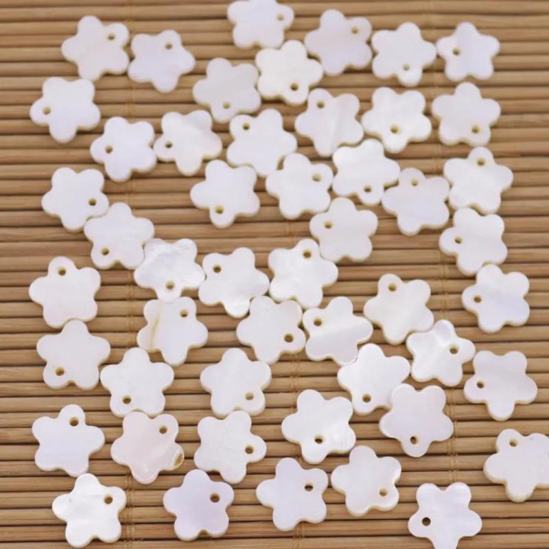 50 PCS Natural Mother of Pearl Pendant for Jewelry Making