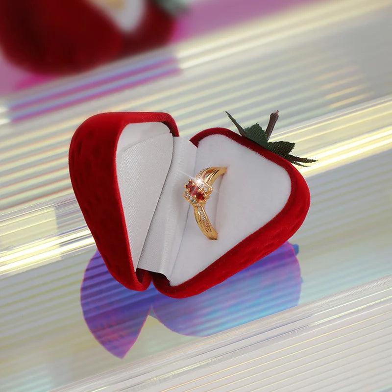 Romantic Red Velvet Strawberry Ring Box Jewelry Display Engagement Ring Case