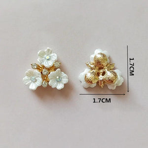 10pcs 17mm Metal Alloy Flowers Inlay Crystal Flowers Charm for Jewelry Making