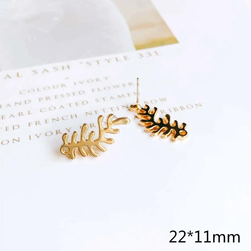 KC Plated Stud Earrings Round Star Eardrop Pendant Charms 8pcs