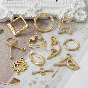 10Pcs DIY Pendant Charms for Earrings Making Face Star Round Pendants