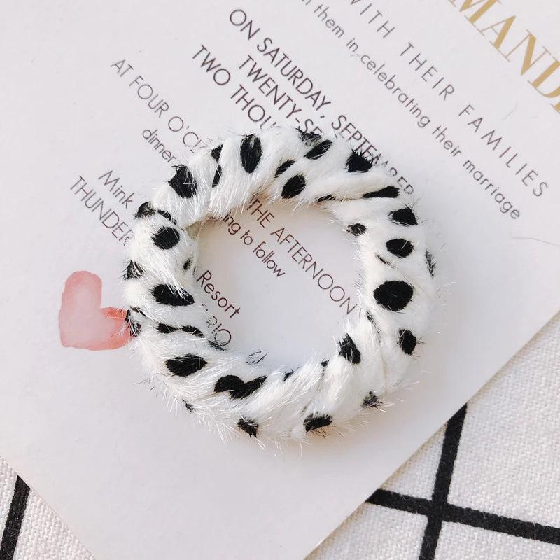 Leopard Fabric Circle Earrings for Autumn/Winter