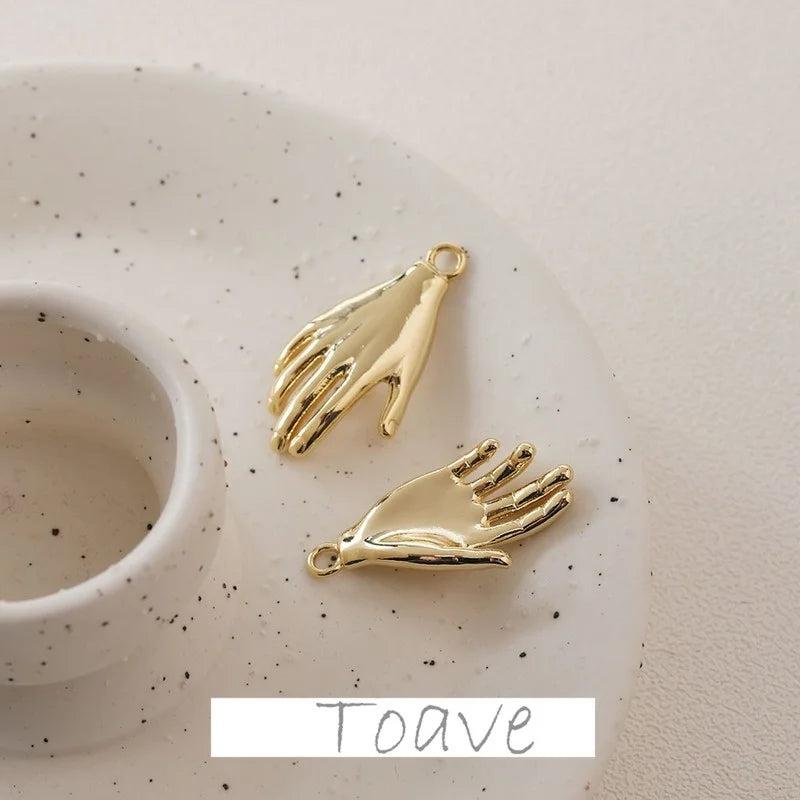 Color-Preserving Palm Gesture Pendant DIY Jewelry Accessory