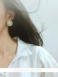 Retro Girl Earrings Round Portrait C-Type Pearl Earrings