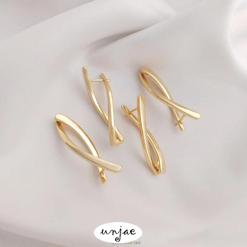 14K Color-Preserving Twist Earrings Fish-Shaped Ear Buckles DIY Jewelry