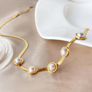 Snake Chain Necklace with Cat Eye Charm