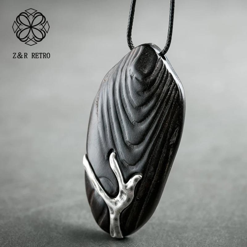 Vintage Sandalwood Necklace for Women
