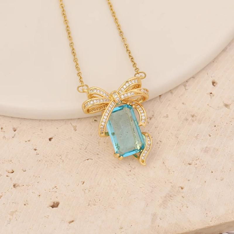 Zircon Geometric Pendant Necklace for Women