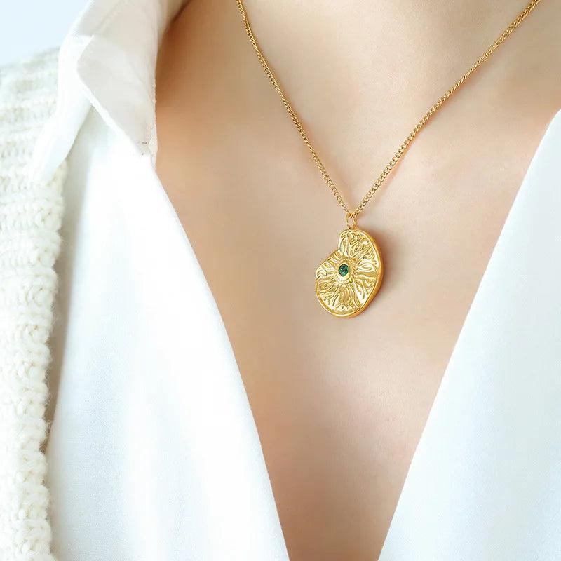 Zircon Life Eye Collarbone Necklace Titanium Steel Plated