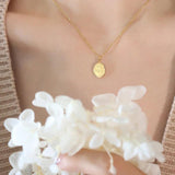 Japanese Ins Leaf Oval Pendant Necklace Titanium Steel Gold-Plated