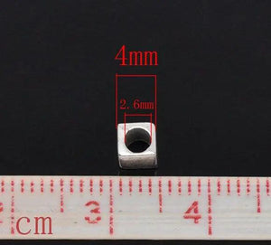200 Pcs 4x4mm Silver Tiny Cube Spacer Beads Findings