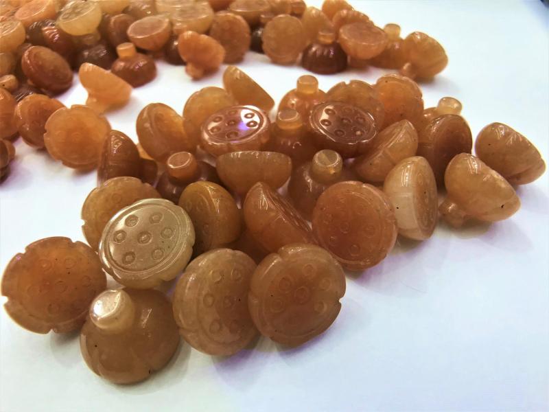 2pcs Red Aventurines Seedpods Flower Beads for Jewelry DIY