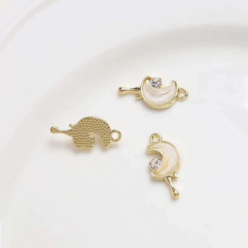 6pcs Alloy Wind Bear Moon Pendant DIY Jewelry Charms