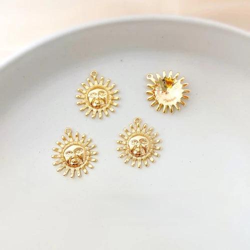 18K Gold-Clad Exaggerated Sun God Moon Pendant DIY Hip-Hop Necklace