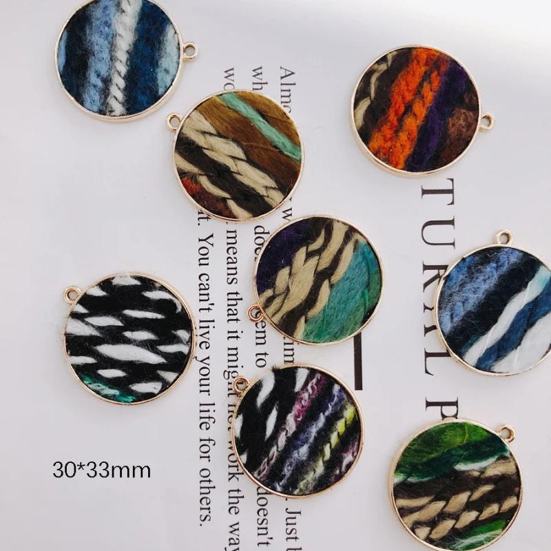 Alloy Round Pendant Necklace Charms DIY Material