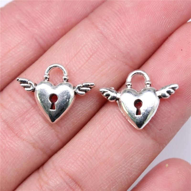 20pcs Heart Wing Charms Antique Silver Alloy Charms Pendant