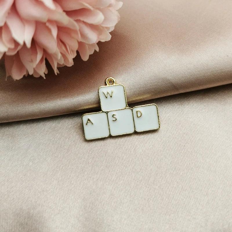 10pcs Enamel Charms Sewing Machine Frog Paper Boat DIY Pendants