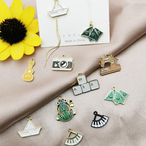 10pcs Enamel Charms Sewing Machine Frog Paper Boat DIY Pendants
