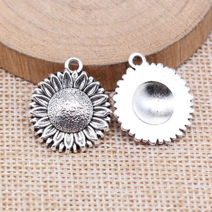 10pcs Antique Silver Sunflower Charms 23x20mm