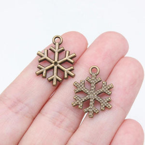 20pcs Antique Silver Snowflake Charms 20x16mm
