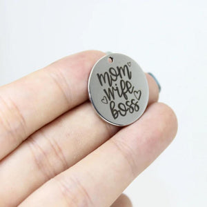 8Pcs/Lot MOM Wife Laser Engraved Disc Charm Pendant 22mm