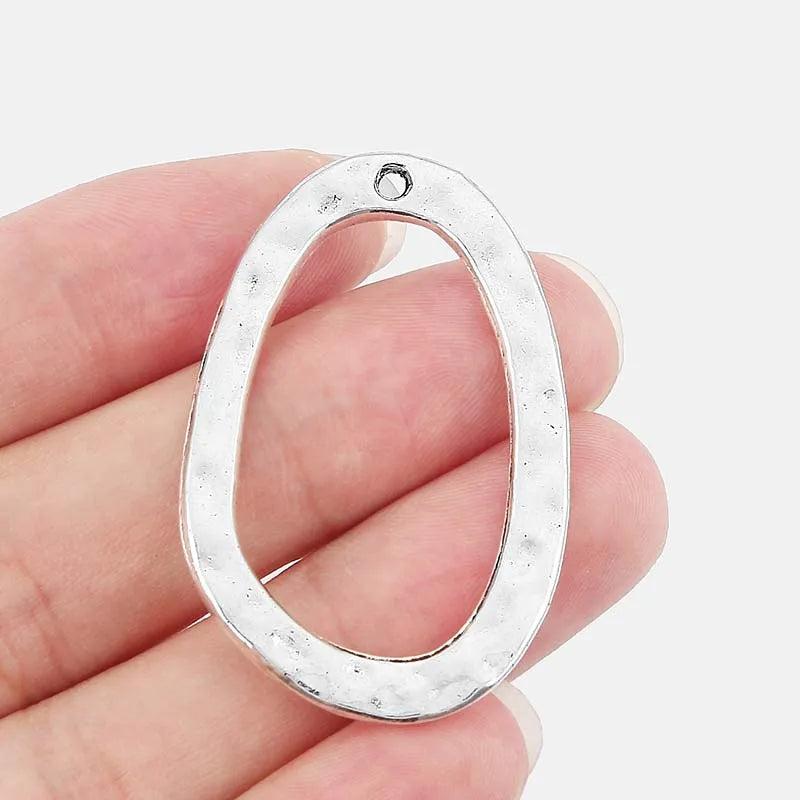 10Pcs Tibetan Silver Hollow Oval Charms For Jewelry Making