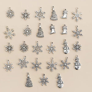 27pcs Christmas Snowflake Charms Pendants DIY Bracelet Decoration Craft Jewelry
