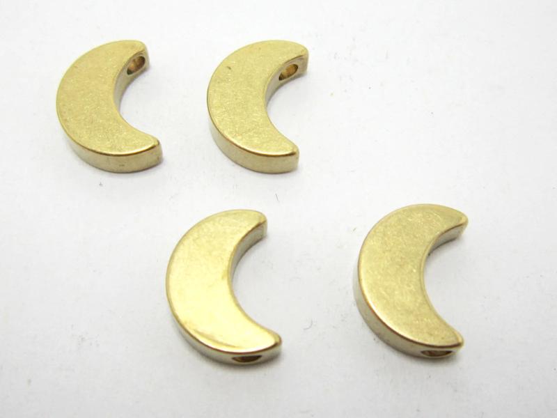 20pcs Raw Brass Moon Spacer Beads 11.5x8.2x3.5mm Bracelet Findings