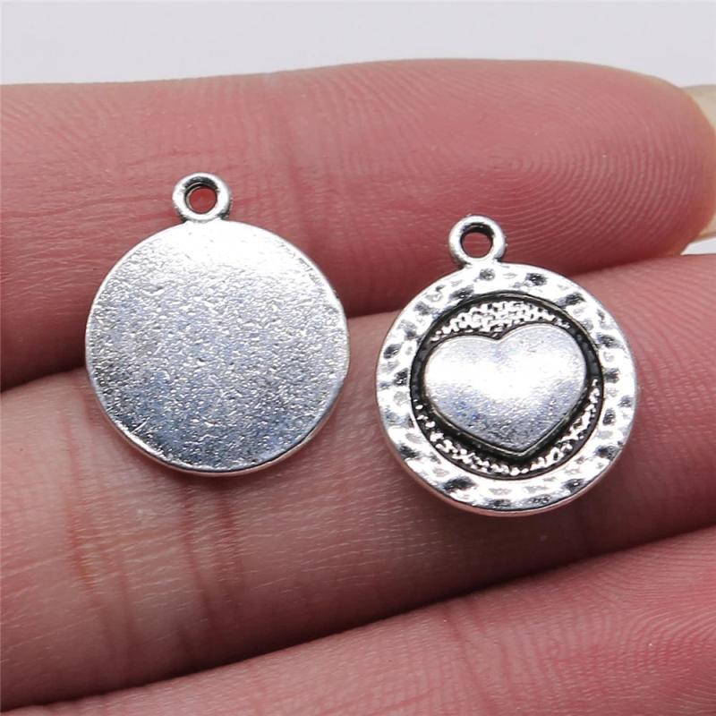 20pcs Round Heart Pendant Charms Antique Silver Plated Jewelry Findings