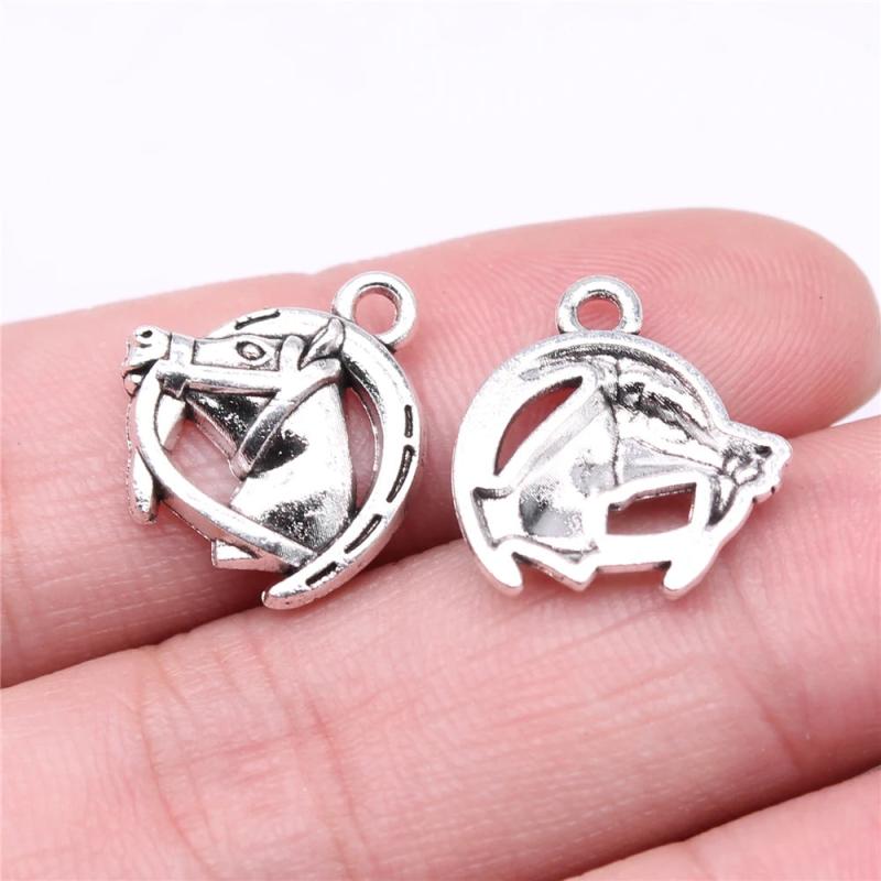 20pcs 17x15mm Lucky Horse Shoe Horse Head Charms Antique Silver Plated Pendant