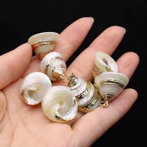 5Pcs Conch Sea Shell Pendant Bohemian Snail Necklace