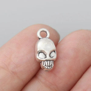 40pcs Antique Silver Skull DIY Skeleton Charms 9*17mm AAC1137