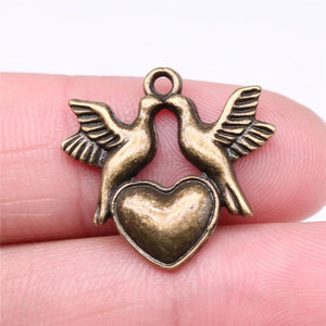 20pcs Bird With Heart Charms Antique Bronze Plated Jewelry Findings