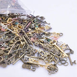 Random Mix Alloy Key Pendant Charms Jewelry DIY Vintage Silver Bronzer