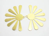 20pcs Raw Brass Sun Charm Earring Finding 44x29.5mm Flower Pendant R415