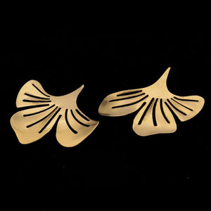 10pcs Flower Charms Raw Brass Bohemian Hollow Heart Leaf Charm Pendant