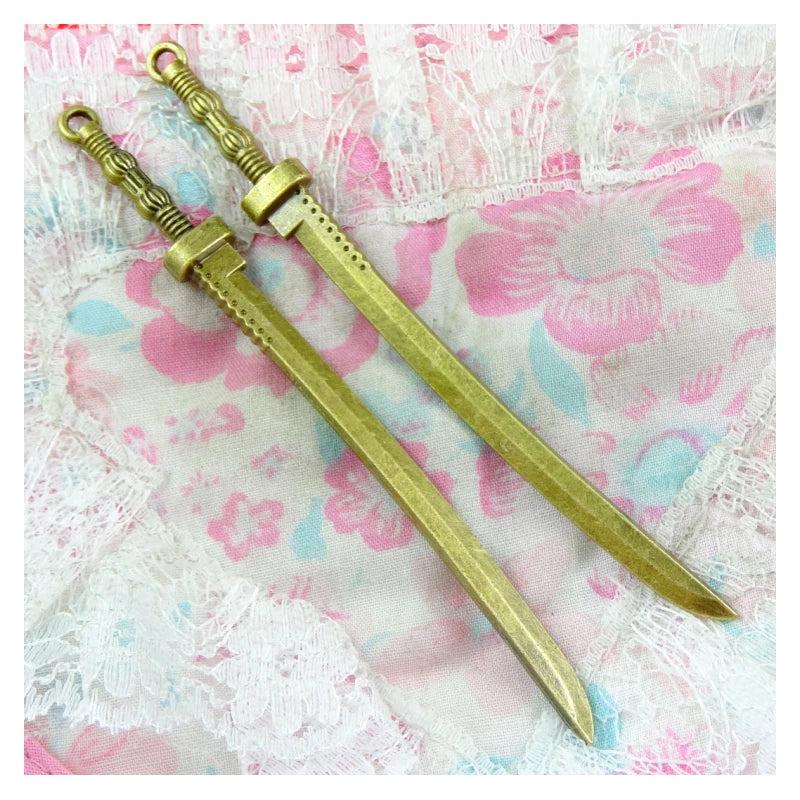 10Pcs Samurai Sword Bronze Antique Silver Plated Pendants DIY Crafts Making Find