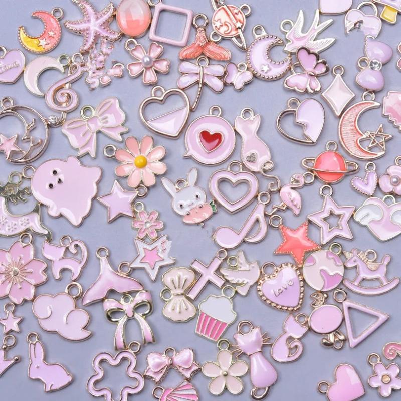 50Pcs Random Charms Pack Heart Wing Butterfly Cat Moon Star Breloque Animal Flow