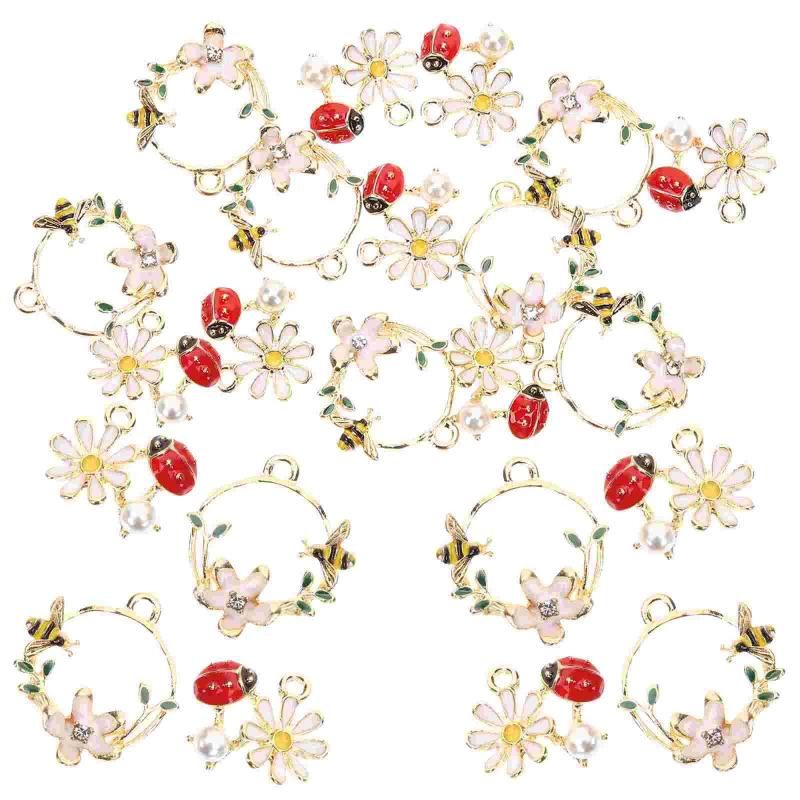 20 Ladybug DIY Pendant Keychain Charms Small Flowers