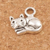 50pcs Lying Cat Spacer Charm Beads Pendants DIY Jewelry L1153