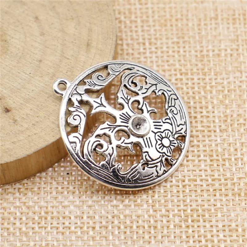 10pcs Round Hollow Flower Pattern Charms Antique Silver Jewelry Findings