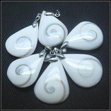 1PC Madagascar Sun Shellfish Fossils Saltwater Shell Charms Pendants